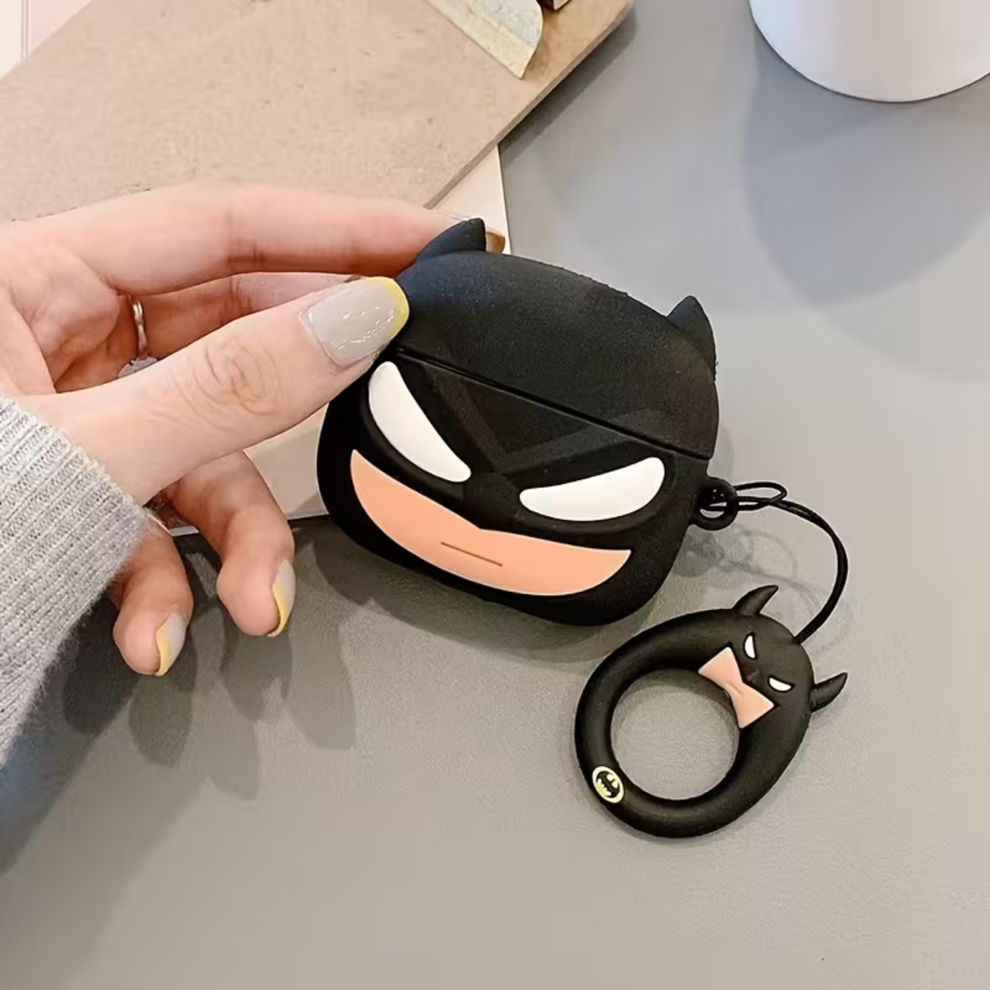 Funda Diseño 3D para Airpods + Arnes